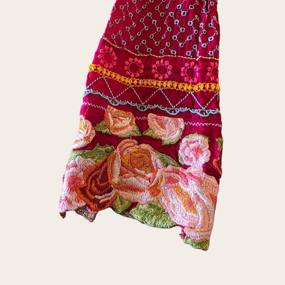 Johnny Was Vintage Embroidered Red Rayon Peasant Blouse Boho Floral Top Tunic XS - Picture 6 of 14